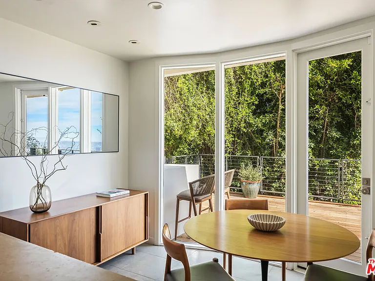 1568 Viewsite Dr — Photo 15