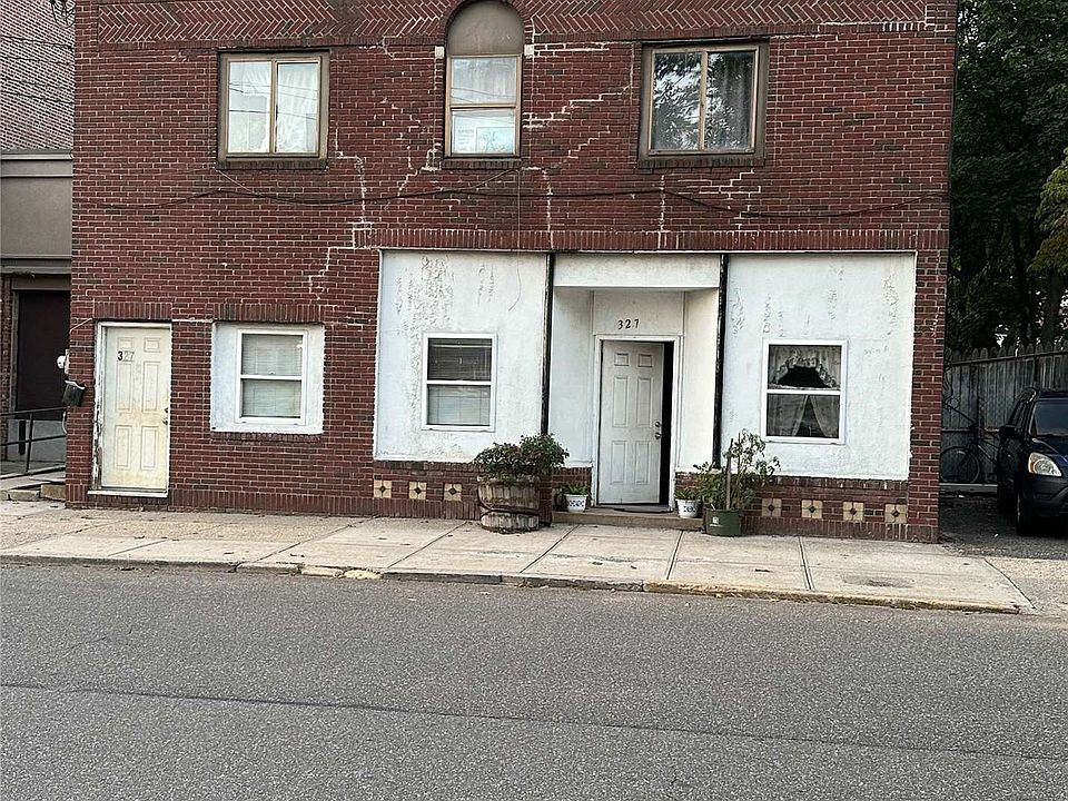 1st image of 327 Winthrop St