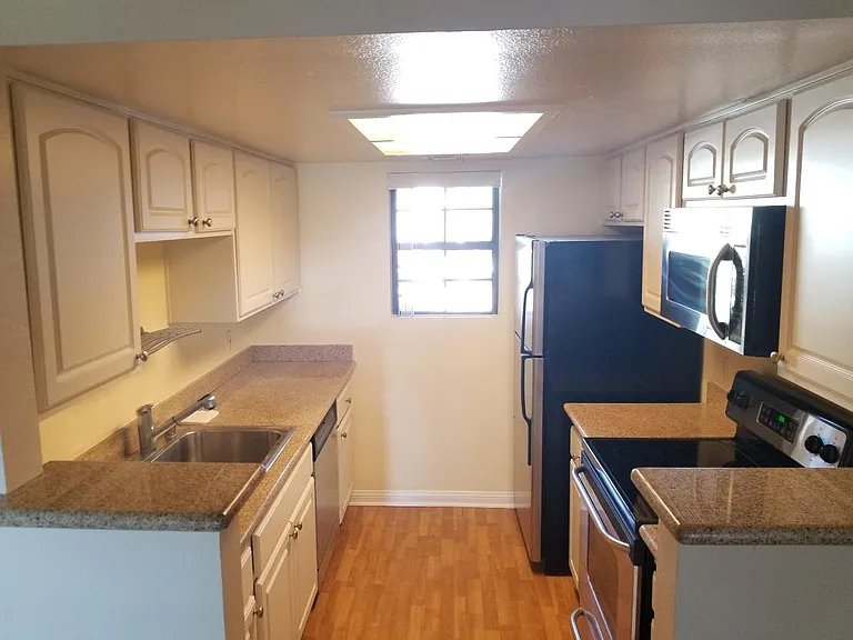 Kitchen-2