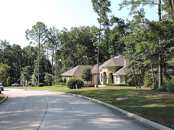 Beautiful homes in this section...