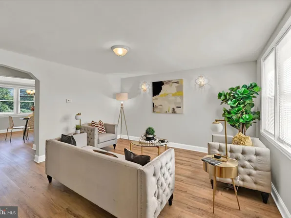 2804 E Federal St, Baltimore, MD 21213