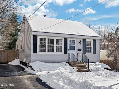 2 Warmington Street, Albany, NY, 12205