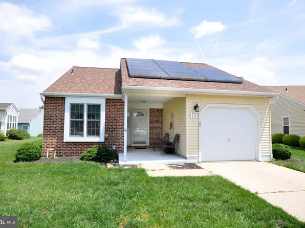 16 Adner Dr, Mount Laurel, NJ 08054