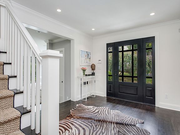 2 Sheldrake Rd Greenwich CT-print-003-007-002-4200x2800-300dpi.jpg