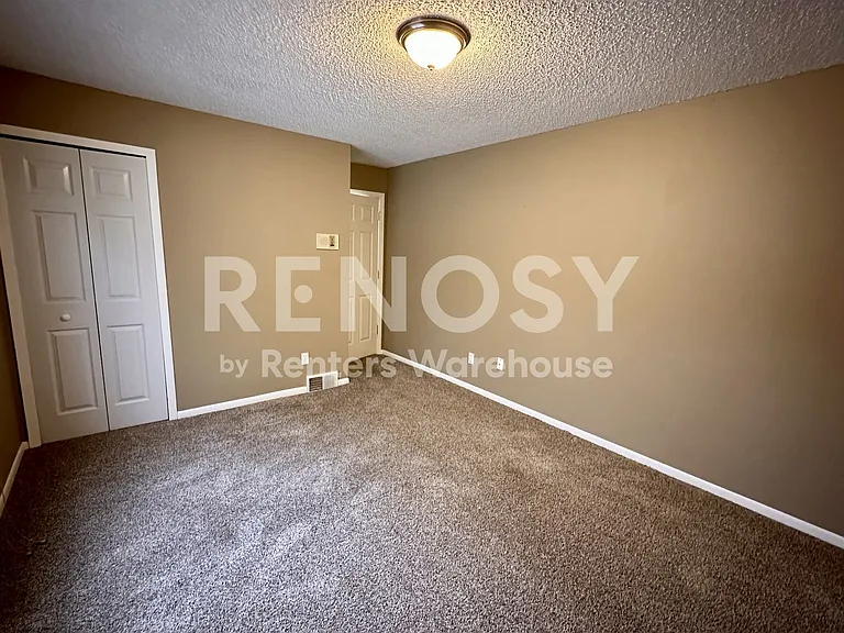 13808 Frontier Ln — Photo 22