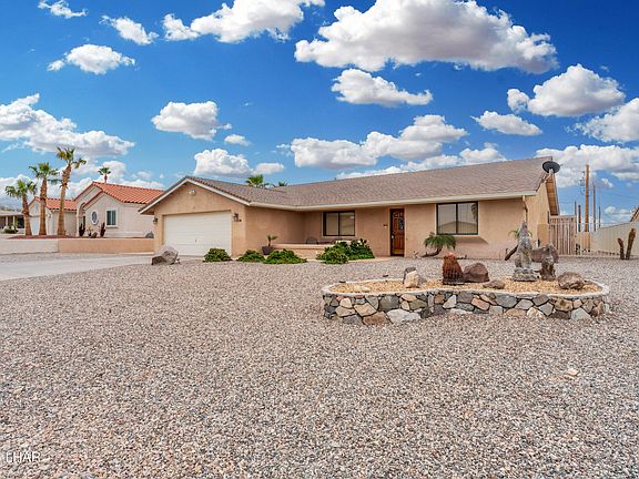 3rd image of 2620 Diablo Dr
