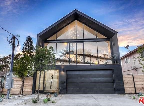 2nd image of 4316 La Clede Ave