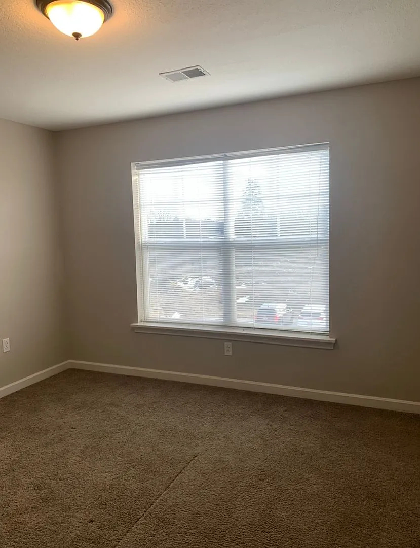 473 Deer Path — Photo 4