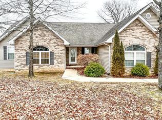 19756 Letts Ln, Waynesville, MO 65583