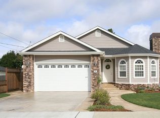 811 Bower Rd, Pacifica, CA 94044