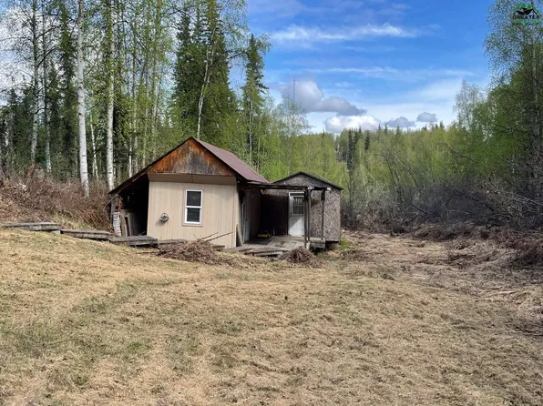 1227 Arctic Tern Dr, Fairbanks, AK 99712