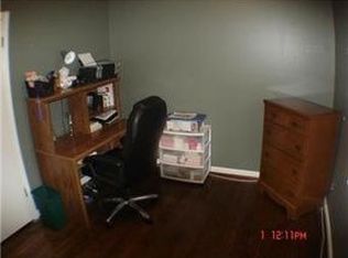 6102 Mission Rd, Fairway, KS 66205