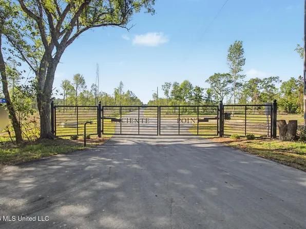 13035 Enciente Point Dr Lot 5, Kiln, MS 39556