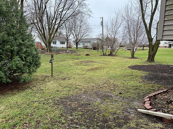4th image of 703 3rd St S