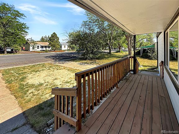 5th image of 561 J Avenue
