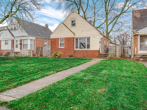 23 167th St, Calumet City, IL 60409
