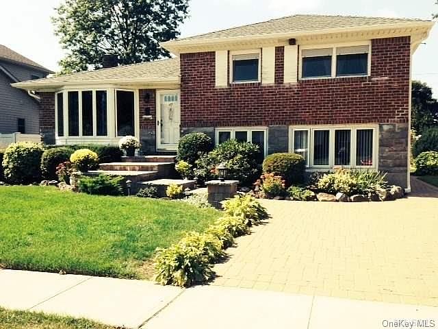 1st image of 25 E Kathleen Drive