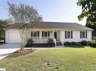 9 Elderberry Ct, Simpsonville, SC 29681