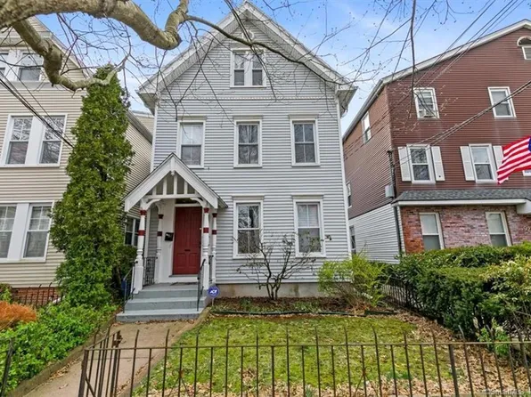 90 Edwards Street, New Haven, CT 06511