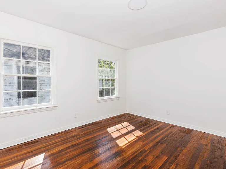 1830 Exeter Ave — Photo 22