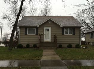 695 S Foley Ave, Kankakee, IL 60901