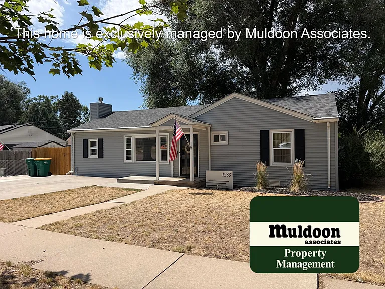 1233 E La Salle St — Photo 16