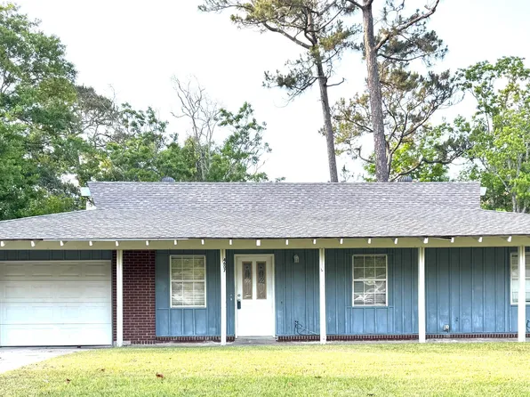 4607 Seminole Ave, Pascagoula, MS 39581