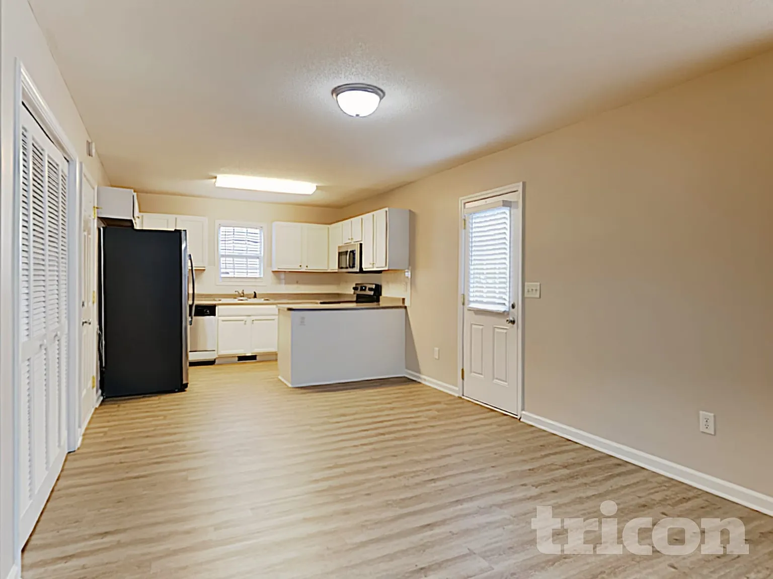 262 Santee Circle Fuquay Varina NC — Photo 4