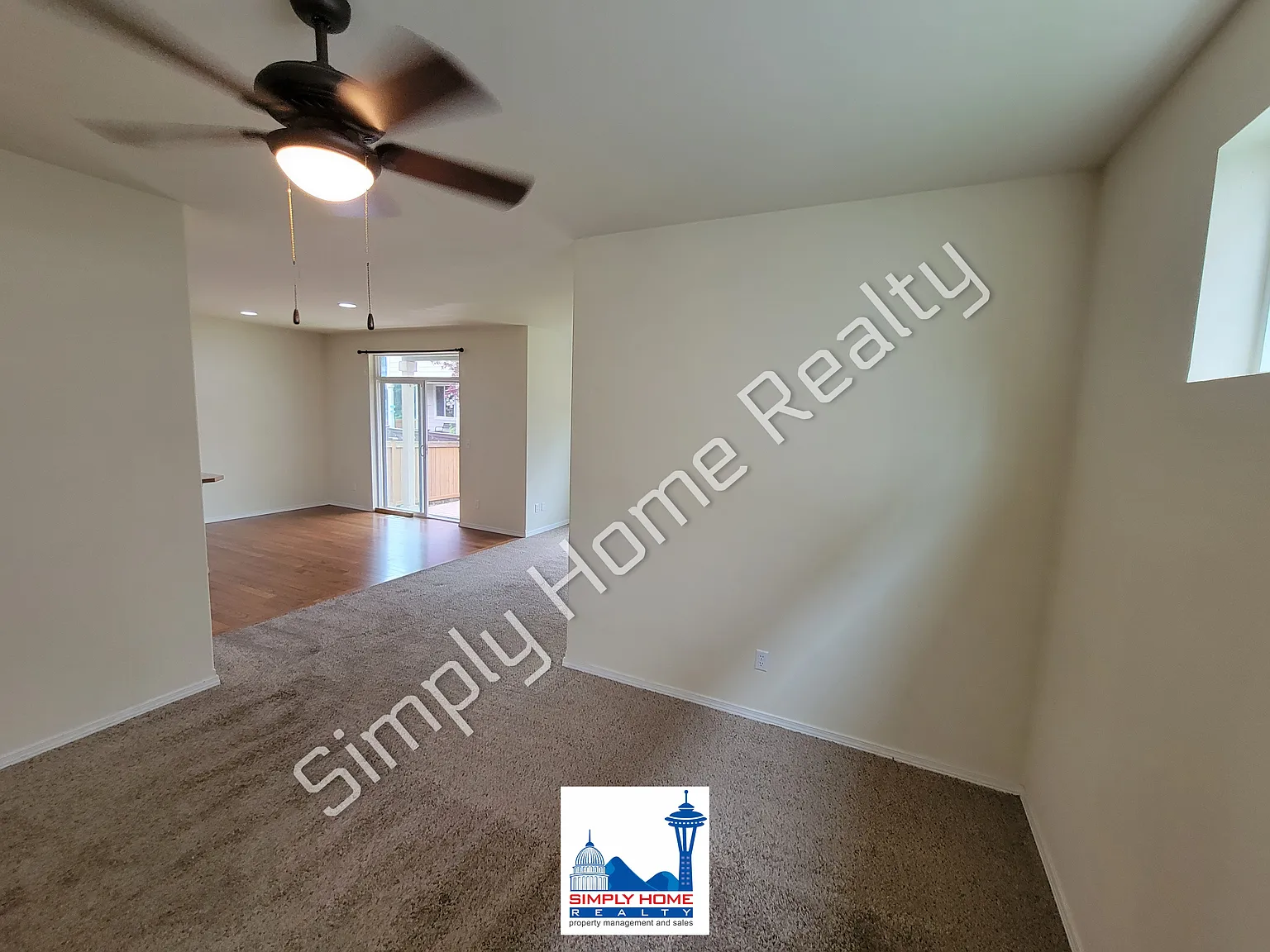 3 bed, 2.5 bath, 1915 sqft, $2,500 — Photo 4