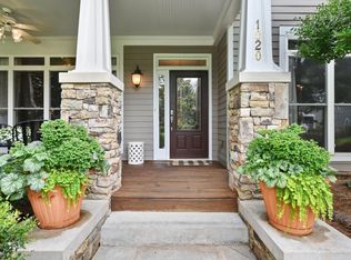 1020 Freedom Ln, Roswell, GA 30075