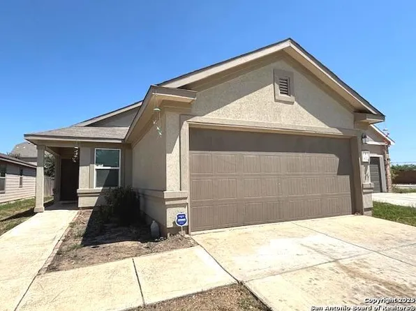 3011 Old Almonte, San Antonio, TX 78224