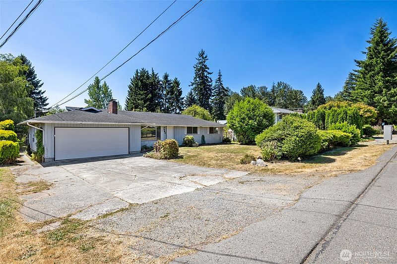 2nd image of 804 94th Street SE