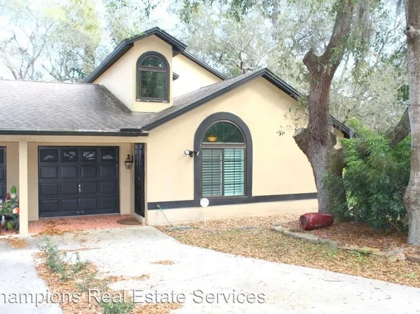 1776 Englewood Ave, Tarpon Springs, FL 34689