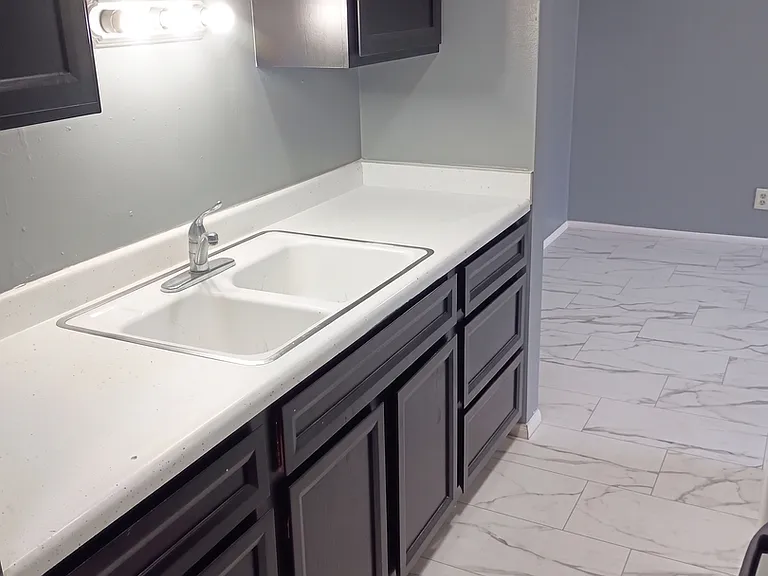 Sation Hills Apartments in Kenosha, WI — Photo 15