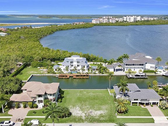 5th image of 460 Renard Ct Lot 3