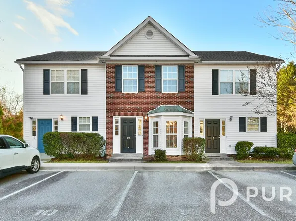 10 Magnolia Glen Ln, Columbia, SC 29205
