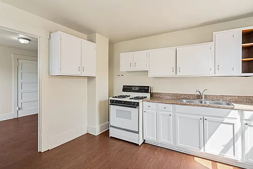 270 15th Street Photo 1
