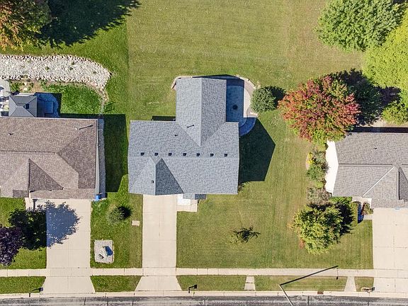 5th image of 600 Brookstone WAY