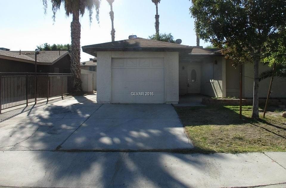 1st image of 4765 Mahogany Dr