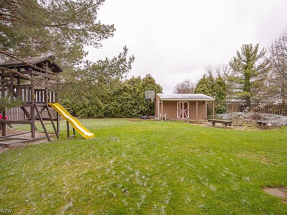 5th image of 8493 Webster Rd