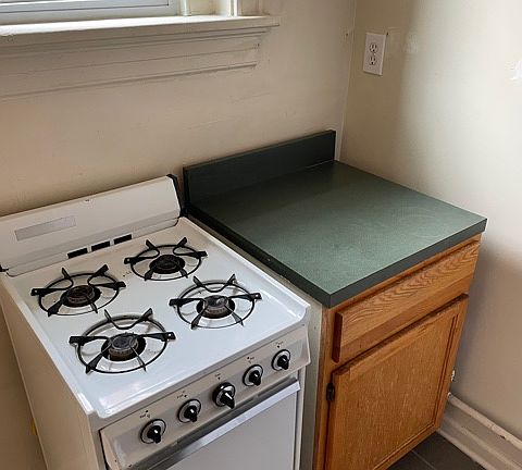 4th image of 1207 W Franklin St APT 15