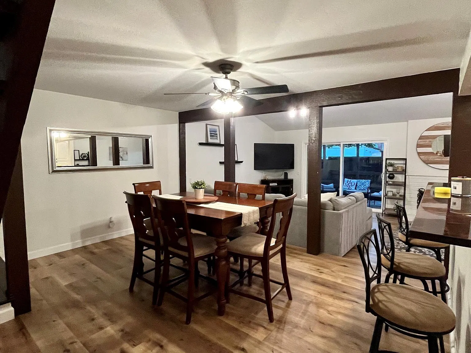 3 bed, 1651 sqft, $1,700 — Photo 2
