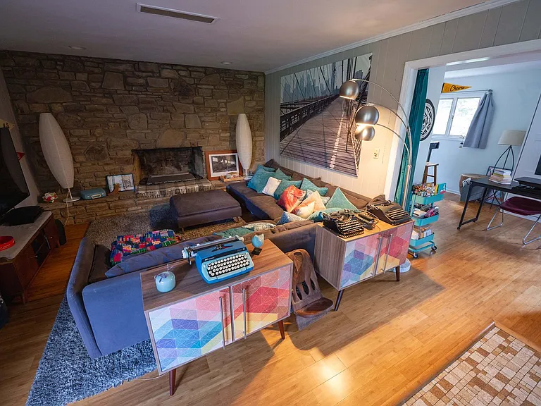 333 S Meadowbrook Dr — Photo 17