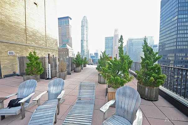 Rented by Anchor Associates | media 35