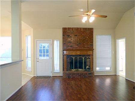 5th image of 1415 Bosher Dr