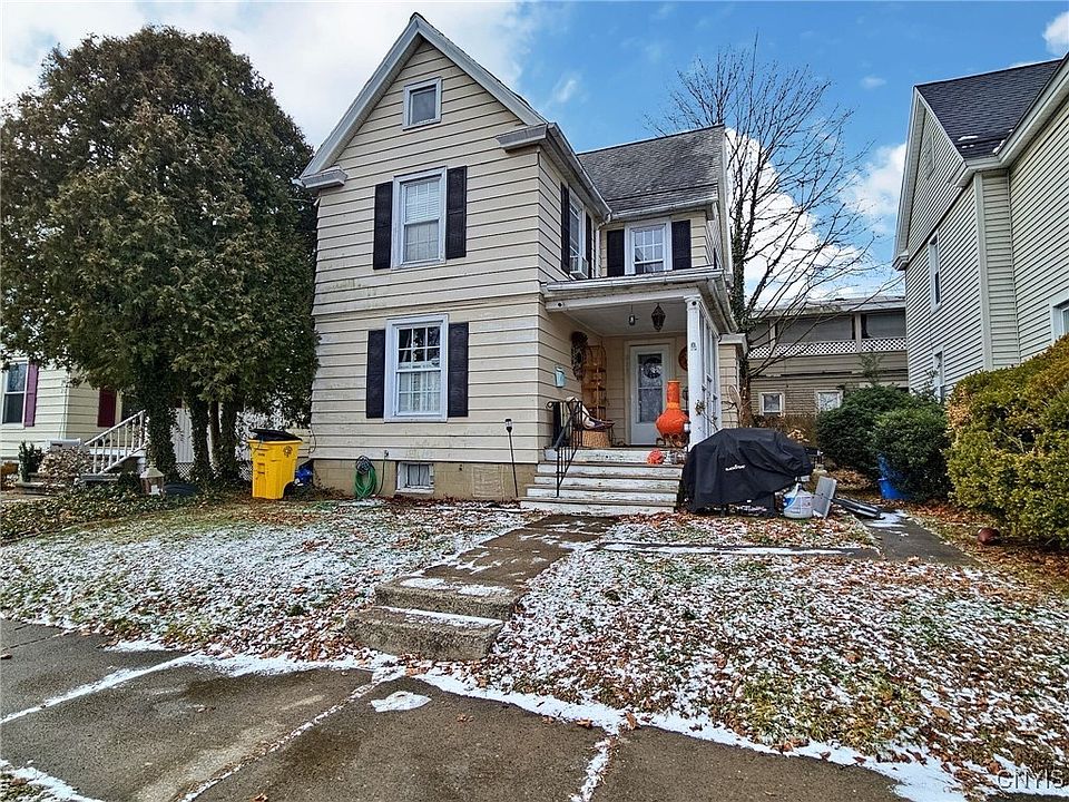 1st image of 213 Foster Ave