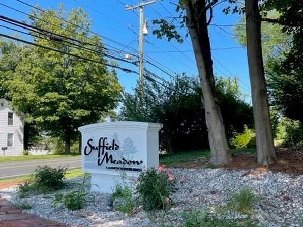 52 Suffield Meadow Drive #52, Suffield, CT 06078