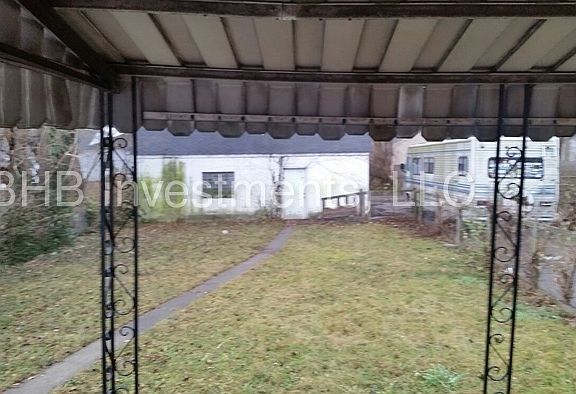 2nd image of 1026 N Goodlet Ave