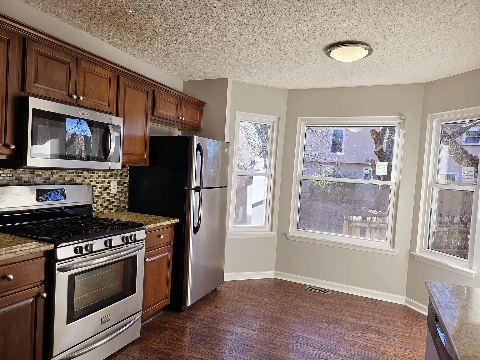 12750 W 108th St — Photo 2