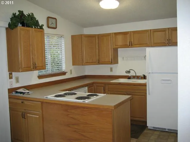 3 bed, 1480 sqft, $2,750 — Photo 2